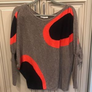 Women’s lightweight sweater